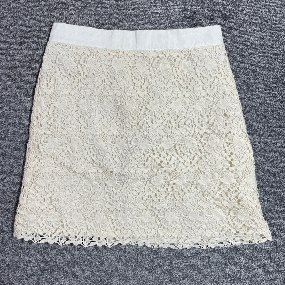 Loft Cream Floral Lace Mini Skirt Size 2 Off White Scalloped Hem Back Zip